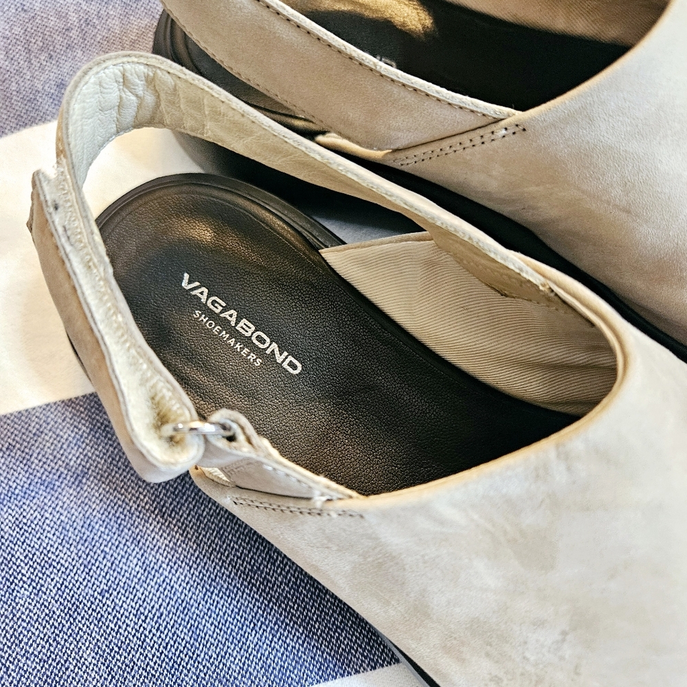 Vagabond Beige Suede Slingback Clogs - Picture 3 of 12